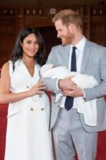 Watch Meghan & Harry: A Royal Baby Story Megavideo