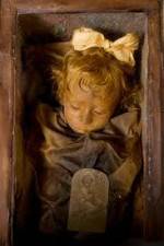 Watch National Geographic: The Girl in the Glass Casket Megavideo
